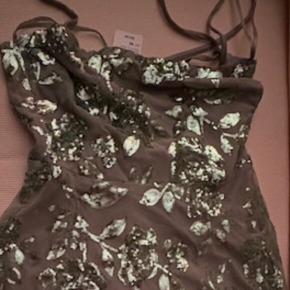 stunning green embellished dress - Picture 1 of 5